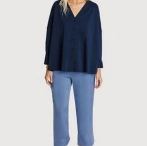 Kit & Ace oversized stretch button down v neck shirt L